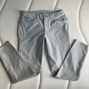 Lululemon ABC classic fit 5 pocket warpstreme 32x32. Drop silver color.